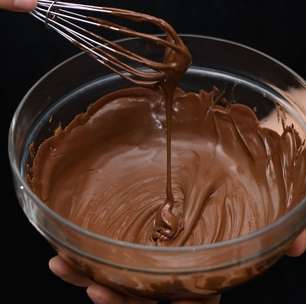 Como derreter chocolate? Veja o jeito mais fácil de todos