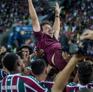 Fluminense parabeniza Fernando Diniz, que completa 50 anos: 'O maior dos técnicos'
