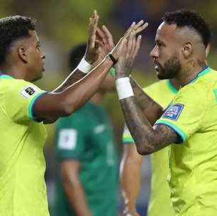 Neymar e Rodrygo comemoram classificação do Santos na final do Paulistão