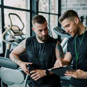 É correto mudar o treino com frequência? Personal trainer esclarece