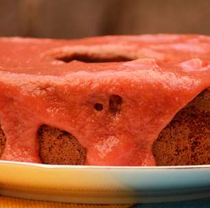 Bolo de milho com goiabada tradicional: prove a receita prática
