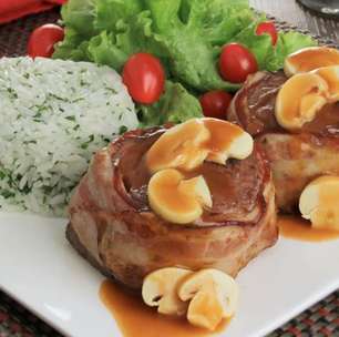 Medalhão com molho madeira: receita de restaurante prática e fácil