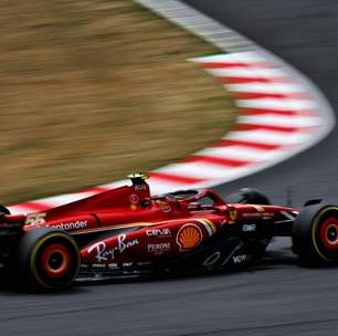 F1: Sainz acredita que em alguns circuitos a Ferrari pode brigar com a Red Bull