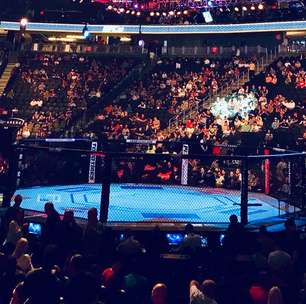 Como assistir ao histórico UFC 300, com Alex Poatan e Charles do Bronx em ação. AO VIVO pela TV e internet