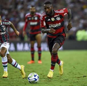 Tite estuda usar Gerson em nova posição no Flamengo