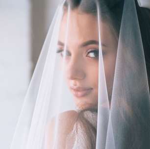Véu da noiva: veja como combinar com vestido minimalista