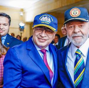 EUA deveriam gerar empregos nos vizinhos em vez de construir muro, diz Lula na Colômbia