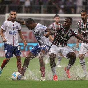 Web reage a gramado da Fonte Nova para jogo entre Bahia x Fluminense: 'Virou polo aquático'