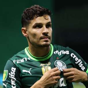 Após chegada de Felipe Anderson, Palmeiras surpreende e comunica futuro de Veiga