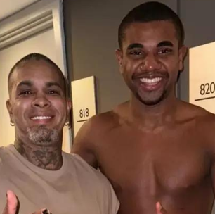 Rodriguinho posa com Davi e parabeniza: "Jogou muito bem"