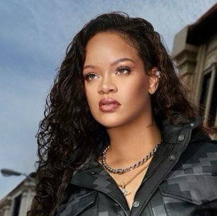 Rihanna faz mistério sobre novo álbum