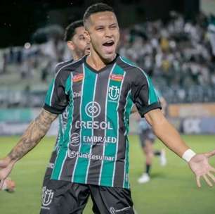 Santos acerta contratação de Serginho, do Maringá