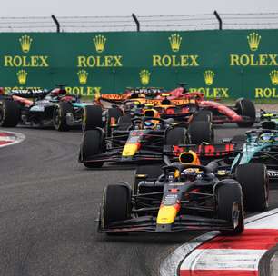 F1: Sem rivais, Verstappen conquista vitória inédita no GP da China
