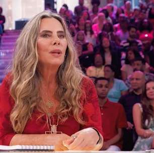 Bruna Lombardi reaparece e beleza rouba a cena no 'Domingão': '71 anos?'