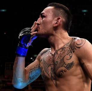 Holloway ameniza triunfo no UFC 300 e elege vitória sobre brasileiro como maior feito na carreira