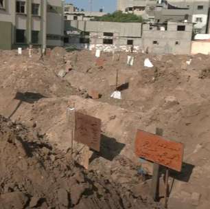 Gaza: Comissário da ONU pede investigação após 300 corpos serem encontrados em valas comuns