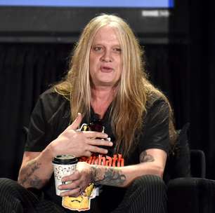 Luiz Pimentel fala com Sebastian Bach