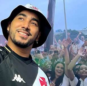 Vasco divulga imagens do treino e Dimitri Payet aparece bem; confira