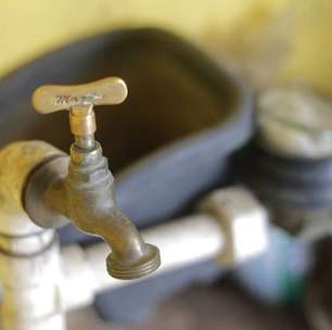 Reforma tributária: governo propõe devolver 50% de tributos sobre água e esgoto a mais pobres
