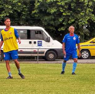 Romário se surpreende com treino do América e diz se vai jogar campeonato