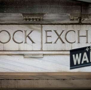 Wall Street fecha em alta com avanço de ações de megacapitalização de tecnologia