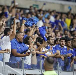 Cruzeiro parabeniza ex treinador por aniversário e torcida comenta: "volta"