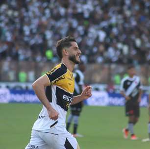 Cláudio Tencati exalta jogadores do Criciúma após goleada, mas pede sabedoria