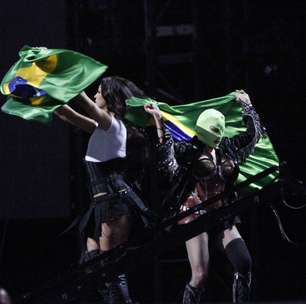 Segundo show? Madonna canta mascarada em mais um ensaio em Copacabana; assista