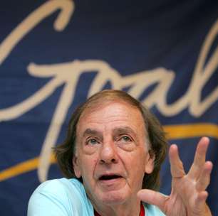 Morre César Luis Menotti, técnico campeão mundial com a Argentina, aos 85 anos
