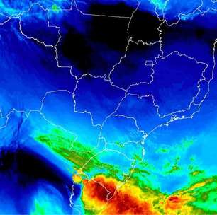 Inmet faz quatro alertas sobre chuvas no RS e onda de calor no País