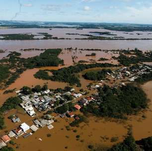 Quase 3 mil deixam abrigos no RSentrar na conta blaze24h; enchentes já mataram 149 pessoas no estado