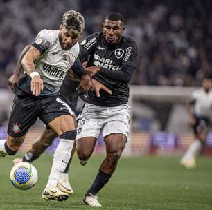 Corinthians joga mal e é derrotado em casa pelo Botafogo no Campeonato Brasileiro