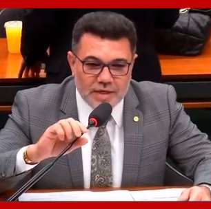 Feliciano defende trabalho 'até a exaustão' em comissão da Câmara