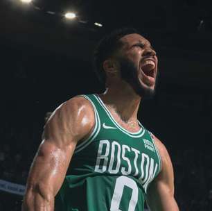 Boston Celtics domina confronto contra Dallas Mavericks e se torna o maior campeão da NBA