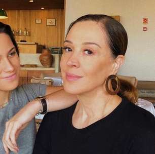 Claudia Raia revela que 'produziu' o cenário da primeira vez da filha: 'Foi lindo, foi incrível'