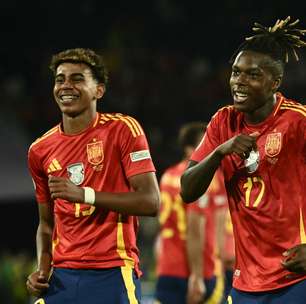 Espanha goleia Geórgia e está nas quartas da Euro