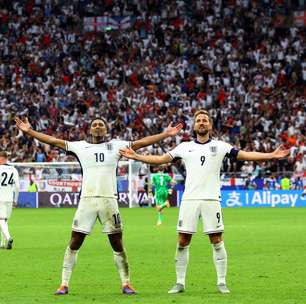 Bellingham faz golaço heroico, Inglaterra vira contra a Eslováquia e vai às quartas da Euro