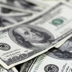 Dólar recua mais de 1% ante o real e se aproxima de R$ 5,40, apesar de alta no exterior