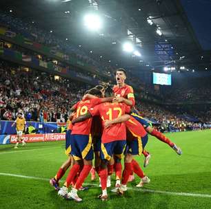 Inglaterra e Espanha se classificaram para as quartas de final; veja o resumo da Eurocopa