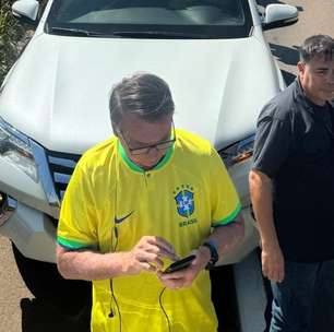 PA: Bolsonaro é recebido com protesto de agricultores familiares e fica parado no trânsito