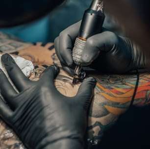 Pesquisa detecta bactérias em tintas de tatuagem nos EUA