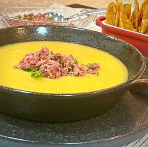 Sopa de mandioquinha cremosa: jantar que aquece, em 1 panela