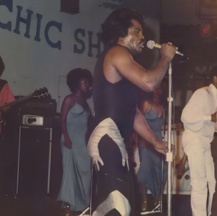 Principal baile black de SP, Chic Show celebra cinquenta anos com festival