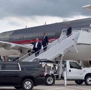 Após atentado, Trump chega a Wisconsin para a convenção republicana; veja o vídeo