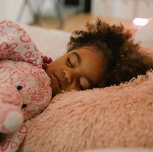 Veja como a aromaterapia pode ajudar a criança a dormir