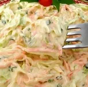 Salada de repolho cremosa é a receita mais fácil