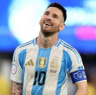 Polêmica derrota da Argentina repercute em jornais pelo mundo e causa revolta de Messi