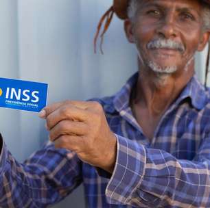Idosos com mais de 65 anos são convocados pelo INSS para saque especial