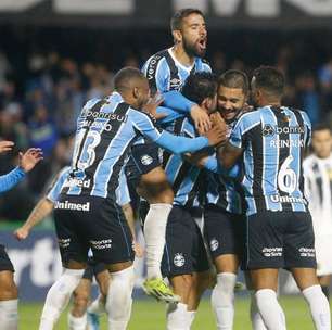 Reforço do Grêmio impressiona em treinamentos e pode virar titular