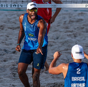 Evandro e Arthur batem austríacos e Brasil fecha 1ª rodada perfeita no vôlei de praia